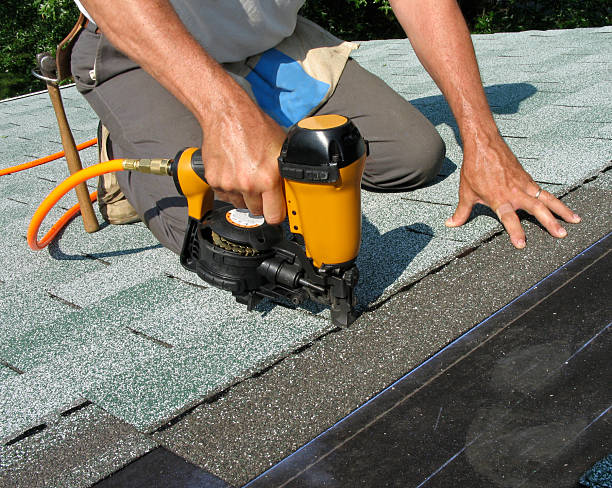 Best Roof Leak Repair  in Amherst, WI